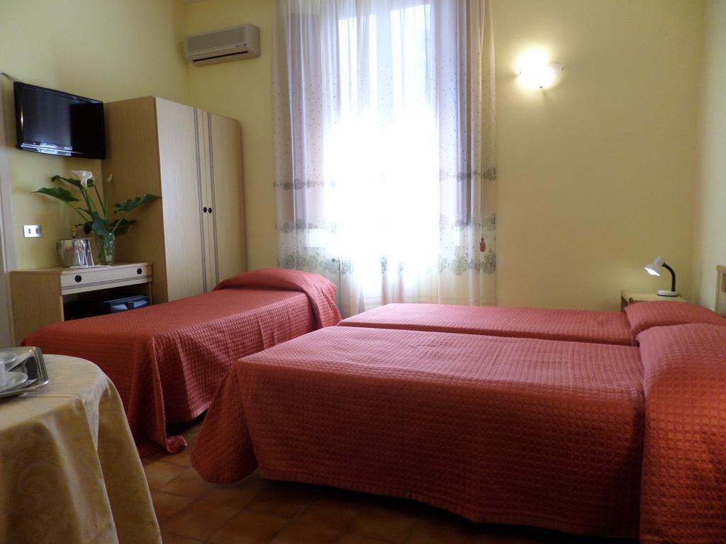 Hotel Delizia Genovese Montecatini Terme Exteriér fotografie